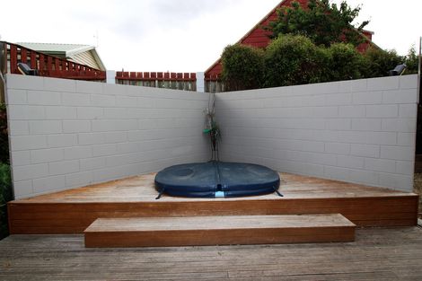 Photo of property in 14 Kamaka Crescent, Bridge Hill, Alexandra, 9320