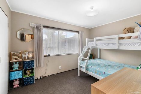 Photo of property in 1/29 Trentham Road, Papakura, 2110