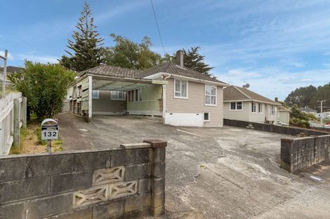 Photo of property in 132 Castor Crescent, Cannons Creek, Porirua, 5024