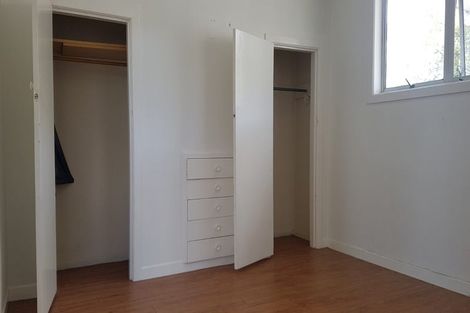 Photo of property in 627 Beach Road, Rothesay Bay, Auckland, 0630