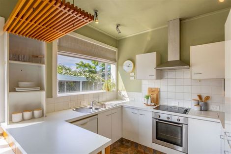 Photo of property in 15 Morse Street, Marewa, Napier, 4110