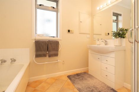 Photo of property in 56 Awatere Avenue, Beerescourt, Hamilton, 3200