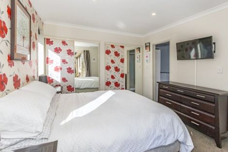 Photo of property in 26 Markham Way, Rolleston, 7614