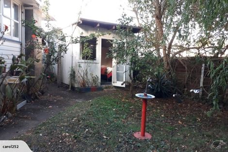 Photo of property in 11 Challinor Street, Pakuranga, Auckland, 2010