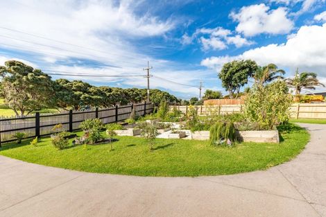 Photo of property in 8 Taipari Avenue, Raglan, 3225