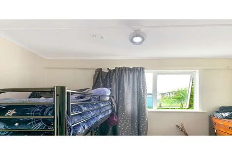 Photo of property in 49 Goldsmith Crescent, Levin, 5510