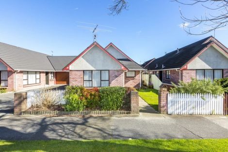 Photo of property in 69 Gibbons Street, Ebdentown, Upper Hutt, 5018