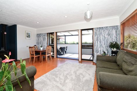 Photo of property in 8 Northview Lane, Nawton, Hamilton, 3200