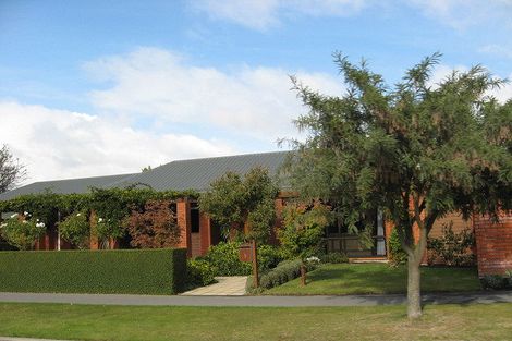 Photo of property in 5 Tyndale Place, Ilam, Christchurch, 8041