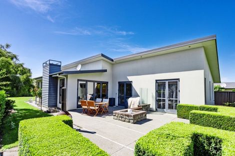 Photo of property in 11 Northside Drive, Waikiwi, Invercargill, 9810