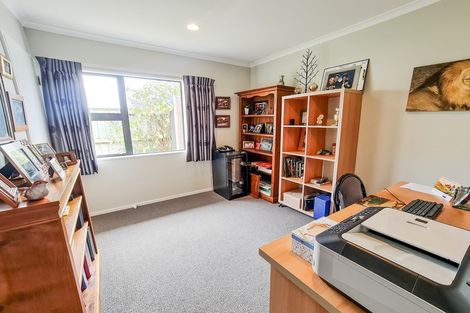 Photo of property in 47 Limbrick Street, Terrace End, Palmerston North, 4410