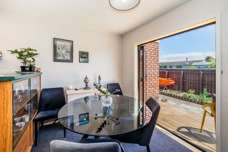 Photo of property in 13a Hadfield Place, Paraparaumu Beach, Paraparaumu, 5032