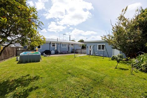 Photo of property in 17 Charles Crescent, Beerescourt, Hamilton, 3200