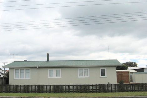 Photo of property in 500 Achilles Avenue, Whangamata, 3620