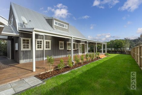 Photo of property in 5 Cambridge Road, Riverhead, 0820