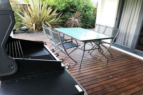 Photo of property in 28 Holden Avenue, Holdens Bay, Rotorua, 3010