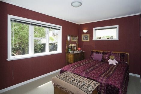 Photo of property in 1/190 East Coast Road, Forrest Hill, Auckland, 0620