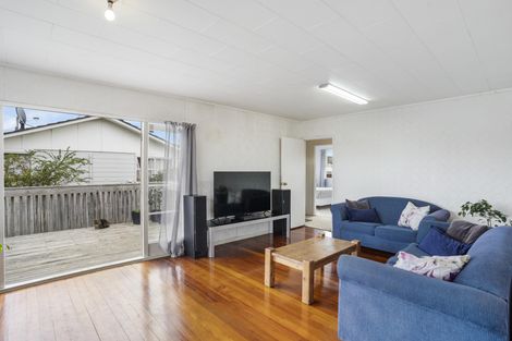 Photo of property in 37 Reelick Avenue, Pakuranga Heights, Auckland, 2010