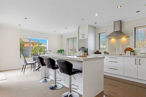 Photo of property in 17 Breton Close, Northwood, Christchurch, 8051