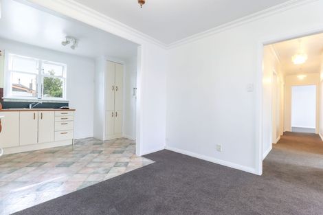 Photo of property in 8 Aberdeen Avenue, Takaro, Palmerston North, 4412