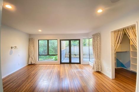 Photo of property in 20 Belvedere Court, West Harbour, Auckland, 0618