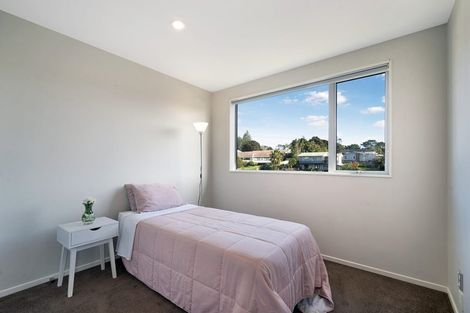 Photo of property in 133h Connell Street, Blockhouse Bay, Auckland, 0600