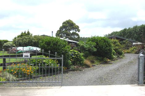Photo of property in 62 Gatland Road, Opaheke, Papakura, 2113