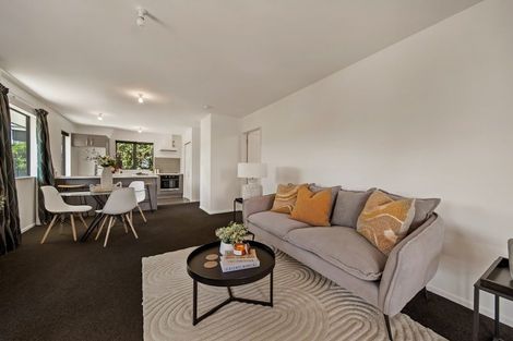 Photo of property in 2/65 Kuaka Crescent, Bromley, Christchurch, 8062