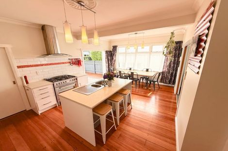 Photo of property in 4 Norton Park Avenue, Fairfield, Lower Hutt, 5011