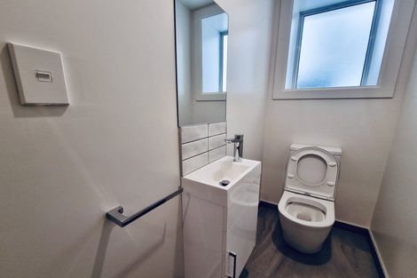 Photo of property in 1/40d Cuba Street, Te Aro, Wellington, 6011