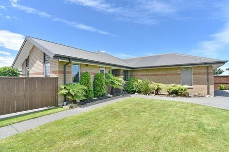 Photo of property in 2 Foxton Drive, Kaiapoi, 7630