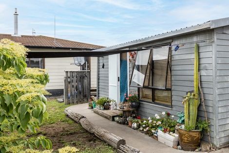 Photo of property in 905 Collinge Road, Mayfair, Hastings, 4122