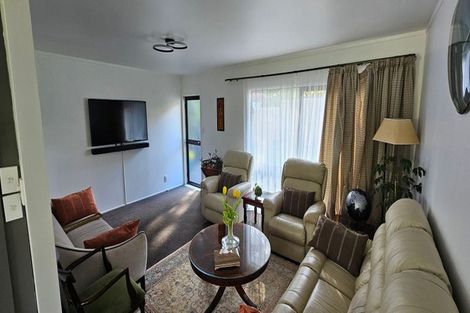 Photo of property in 1/13 Montclair Rise, Browns Bay, Auckland, 0630