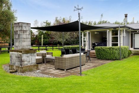 Photo of property in 361 Corbett Road, Paraite, New Plymouth, 4373