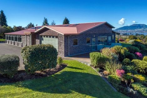 Photo of property in 35 Te Moenga Park, Acacia Bay, Taupo, 3330