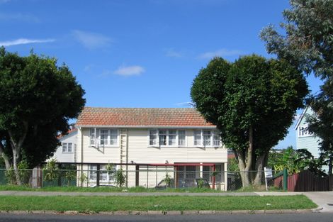 Photo of property in 33 Farringdon Street, Glen Innes, Auckland, 1072