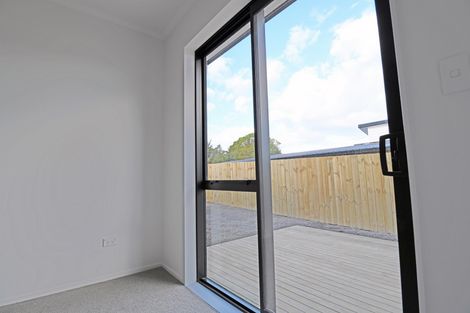 Photo of property in 42 Taikura Avenue, Red Beach, 0932