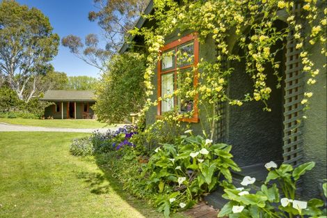 Photo of property in 158 Te Mata Peak Road, Havelock North, 4130