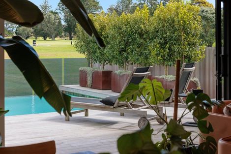 Photo of property in 210 Oceanbeach Road, Mount Maunganui, 3116