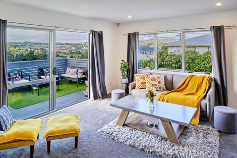 Photo of property in 10a Tuki Street, Titahi Bay, Porirua, 5022