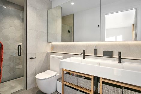 Photo of property in 9 Lakewood Lane, Cambridge, 3434