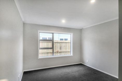 Photo of property in 76 Ruahine Street, Paraparaumu, 5032