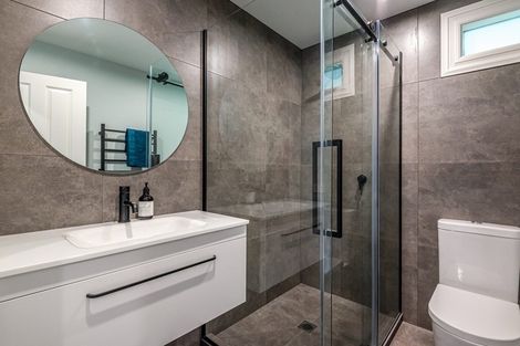 Photo of property in 15 Abbotsford Terrace, Devonport, Auckland, 0624