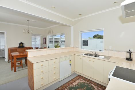 Photo of property in 16 Islington Street, Kensington, Whangarei, 0112