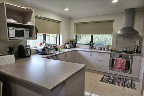 Photo of property in 9 The Palms, Rototuna, Hamilton, 3210