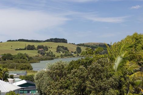 Photo of property in 8 Whitecaps Place, Hihi, Mangonui, 0494