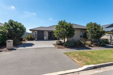 Photo of property in 14 Bradwell Crescent, Halswell, Christchurch, 8025