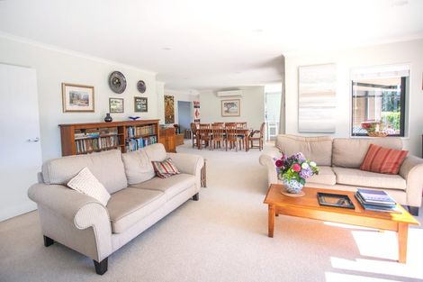 Photo of property in 73 Kotuku Drive, Paraparaumu Beach, Paraparaumu, 5032