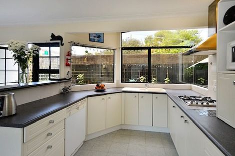 Photo of property in 1/94 Jutland Road, Hauraki, Auckland, 0622