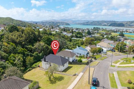 Photo of property in 12 Ngahue Crescent, Elsdon, Porirua, 5022
